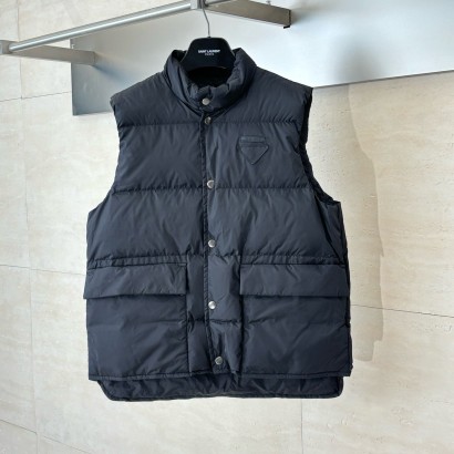 프라다 리나일론 패딩 조끼