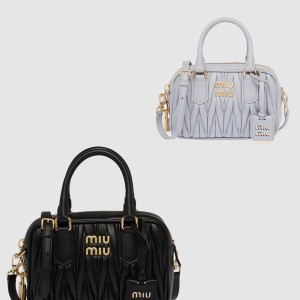 아르카디 마테라쎄 나파 가죽 가방 5BB123