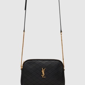 퀼트 처리된 램스킨 소재의 Gaby 지퍼 파우치 733667