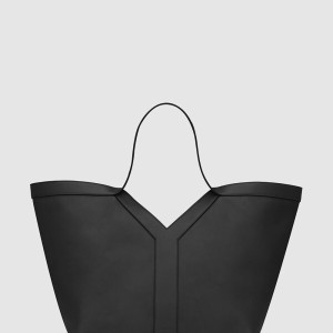 가죽 소재의 Y 토트 817602