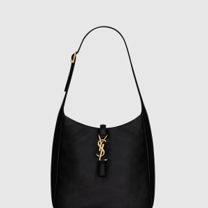 패딩 처리된 램스킨 소재의 유연한 LE 5 A 7 스몰백 763480