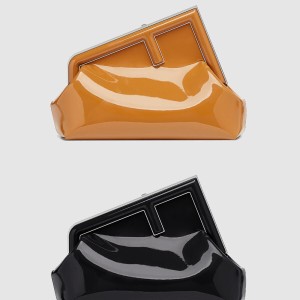 퍼스트 미디 숄더백 8BP137